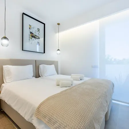 Apartment Novo T2 Com Piscina -burgau