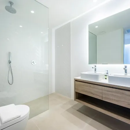 Apartment Novo T2 Com Piscina -burgau *